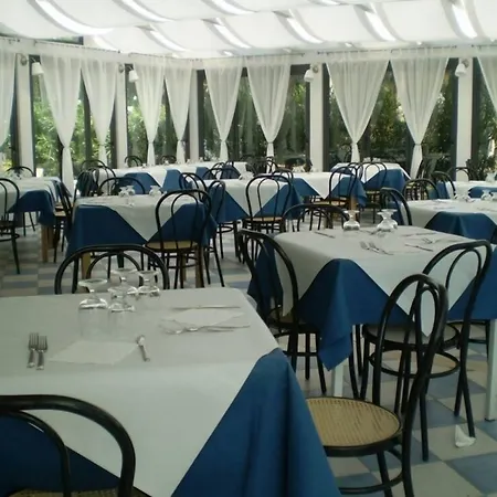 Villaggio Costa Blu 4* セッリーア・マリーナ