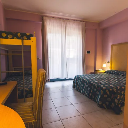 Villaggio Costa Blu מלון דירות 4*