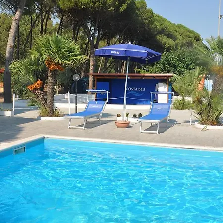 Ξενοδοχείο με διαμερίσματα Villaggio Costa Blu 4*