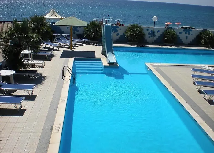 Villaggio Costa Blu 4*